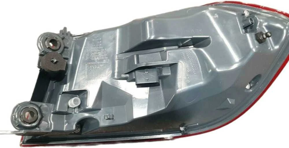 Bmw Galinis Žibintas Šoninėje Panelėje Kairėje F32 F33 F36 Originalus 63219491575