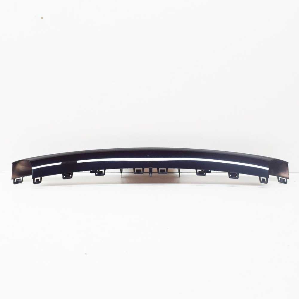 BMW F32 priekinio bamperio apatinės grotelės originalios 51117315270