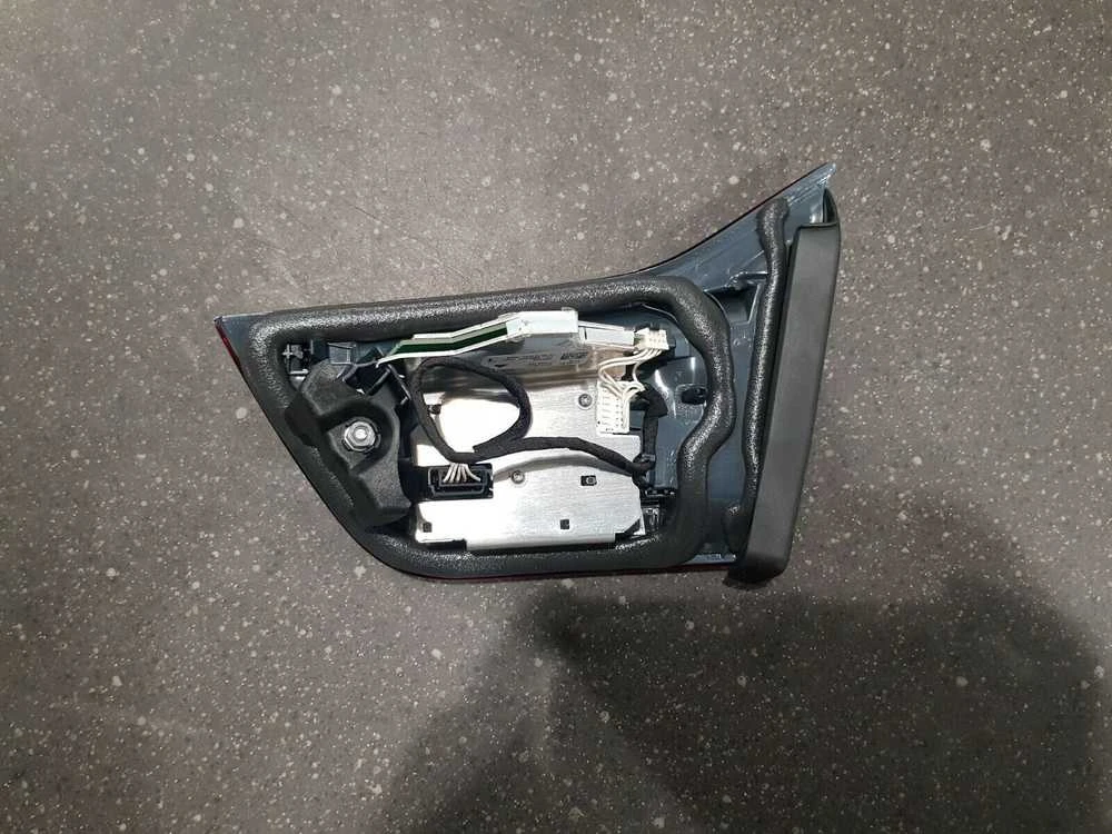 Bmw Kairysis Galinis Žibintas Bagažinės Dangtyje F32 F33 F36 Originalus 63219491583