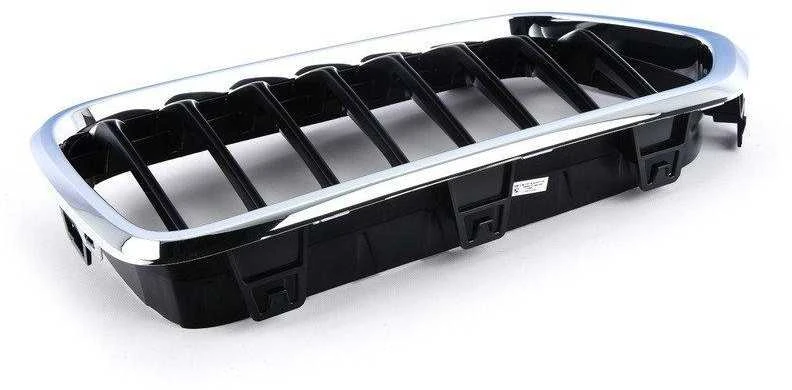 BMW F39 priekinės grotelės kairės pusės originalios 51137424777