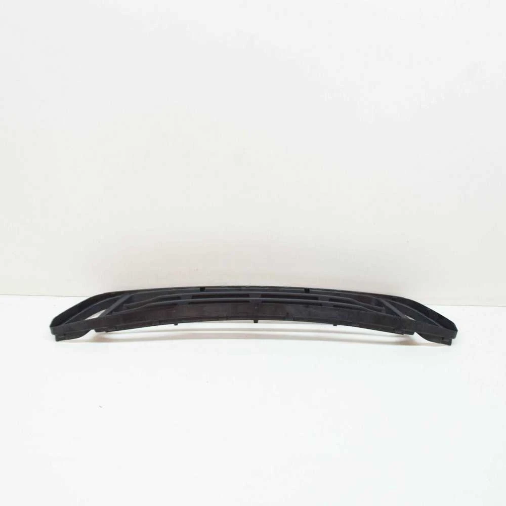 Bmw F45 F46 Priekinio Bamperio Centrinė Atvira Grotelė Originalus 51117301567