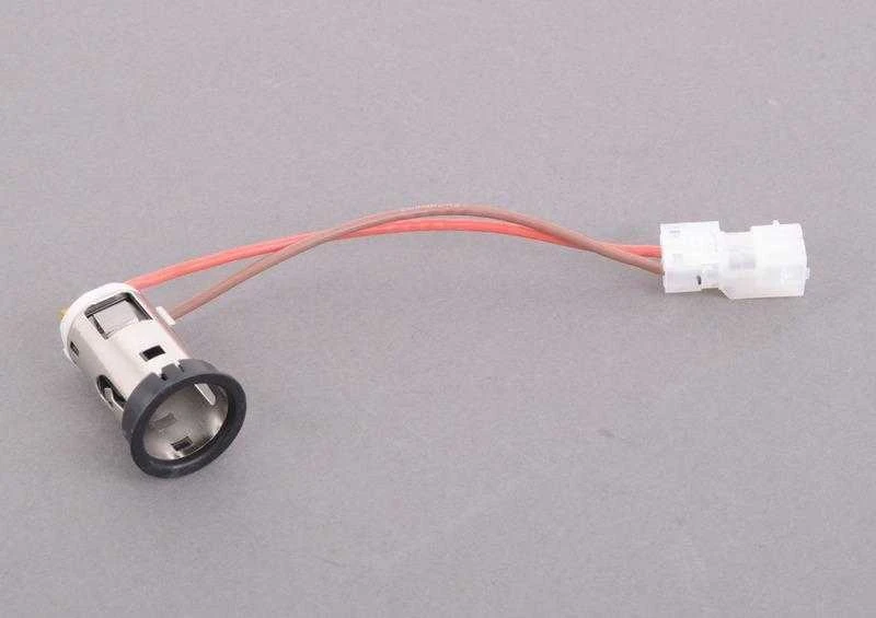 BMW F46 cigarečių žiebtuvėlio lizdas originalus 61349302234