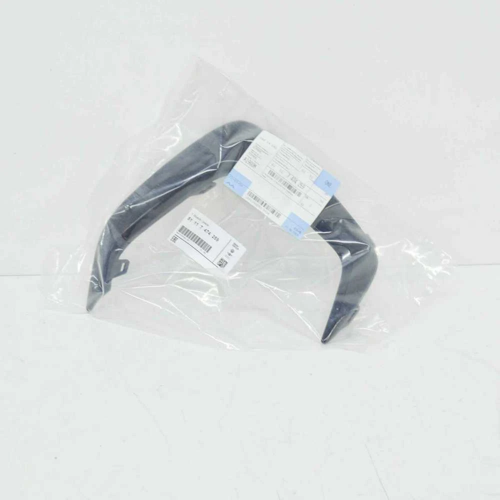 BMW F46 priekinis kairės pusės apdailos elementas Originalus 51117474259
