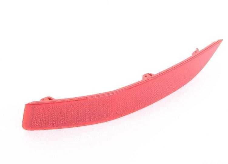 BMW F48 galinio bamperio kairysis atšvaitas originalus 61617355547