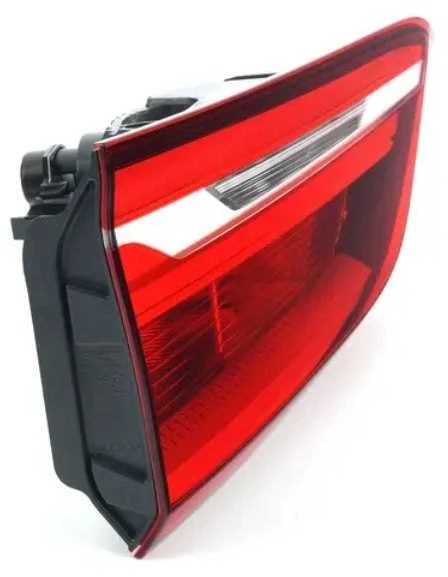 BMW F48 galinis kairės pusės vidinis galinis žibintas originalus 63217350695