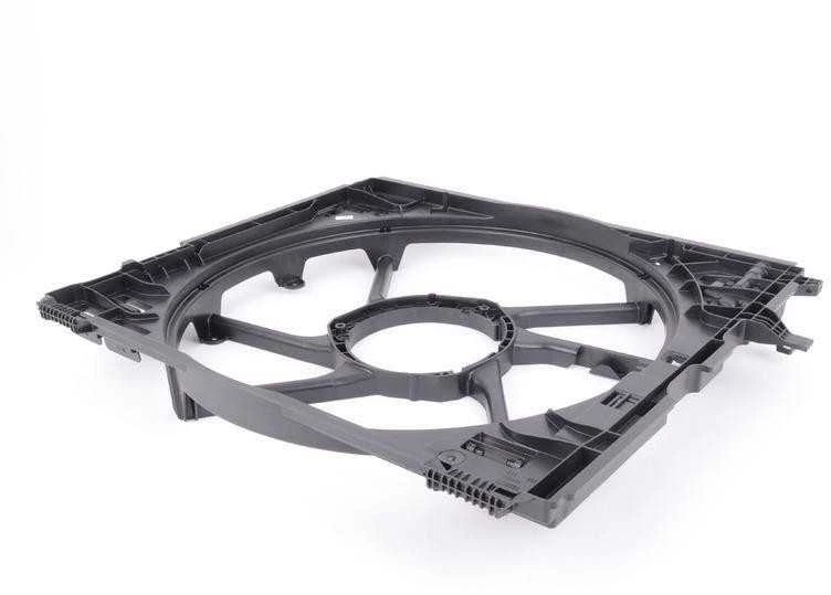 BMW F80 F80N F82 F83 kabrioletas radiatoriaus ventiliatoriaus gaubtas originalus 67327850474