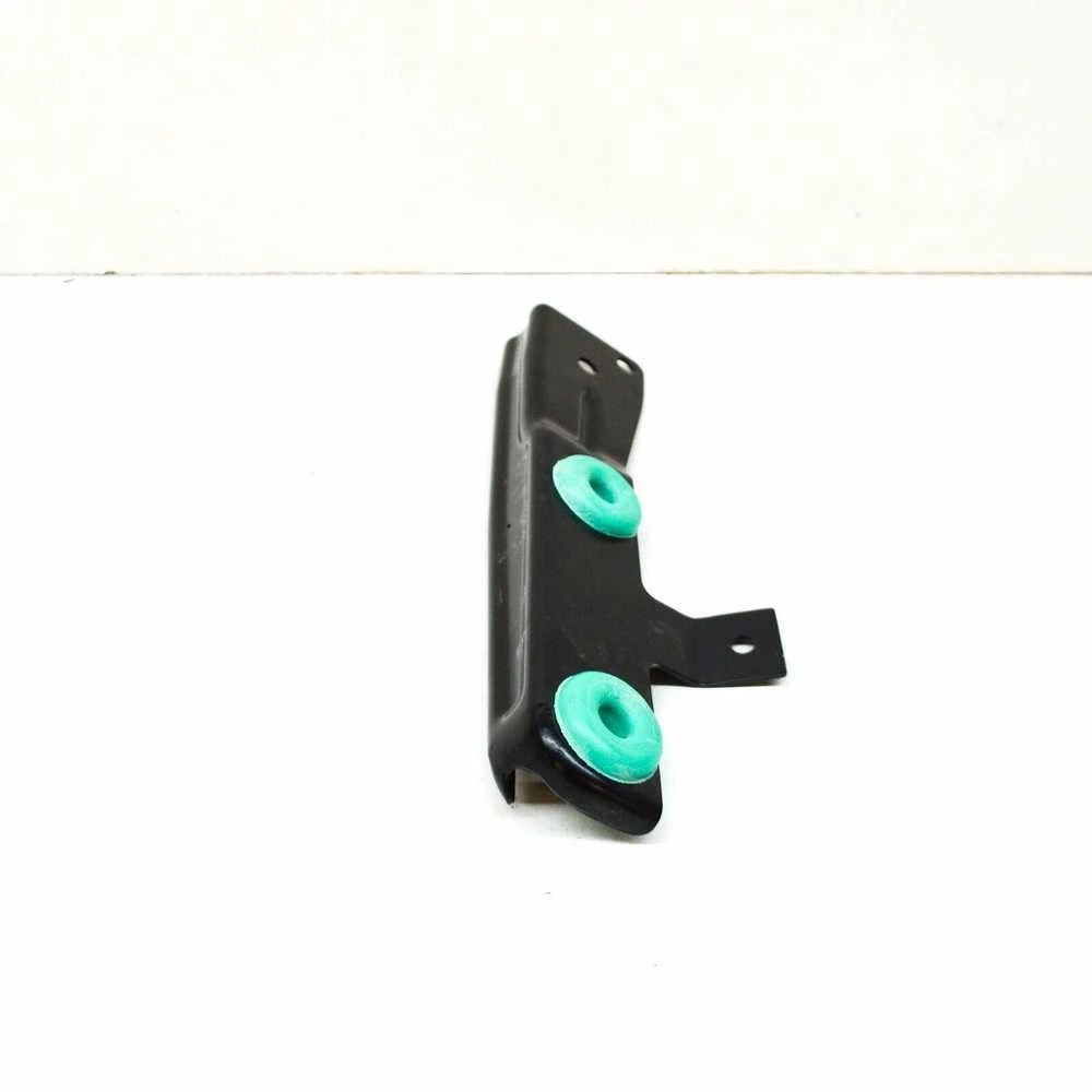 BMW F80 F82 M4 radiatoriaus priekinės panelės laikiklis apatinis dešinysis originalus 51648055742