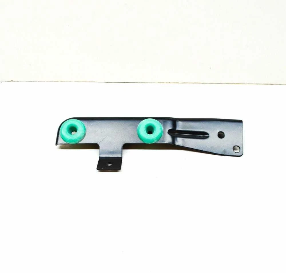 BMW F80 F82 M4 radiatoriaus priekinės panelės laikiklis apatinis dešinysis originalus 51648055742