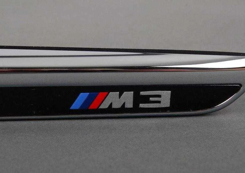 Bmw F80 M3 Kairys Moldingas Originalus 51138056059