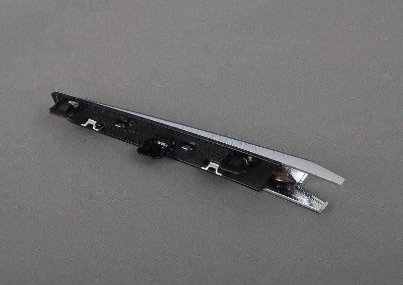 Bmw F80 M3 Kairys Moldingas Originalus 51138056059