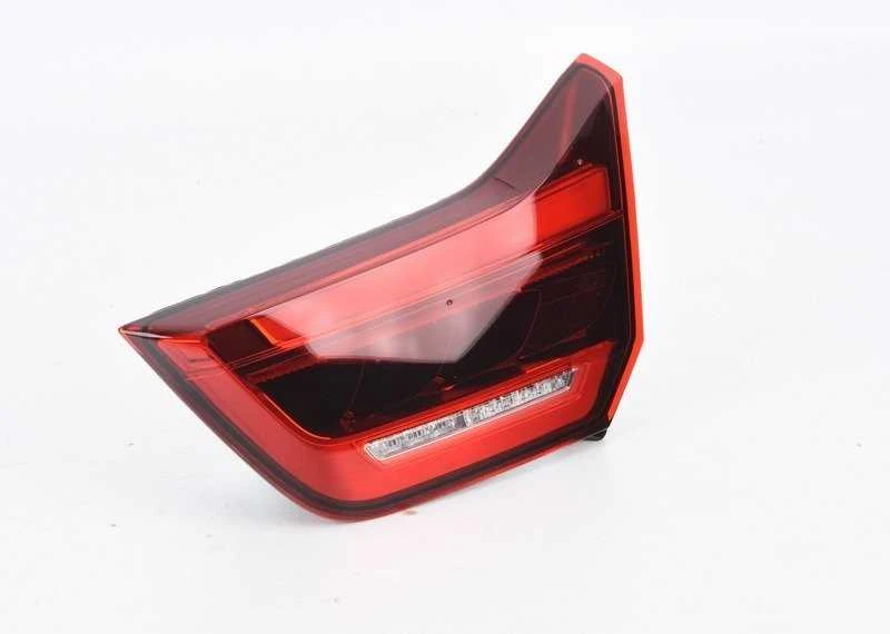 BMW F82 M4 Galinė Šviesa Bagažinės Durelės Dešinė Originalus 63217441790