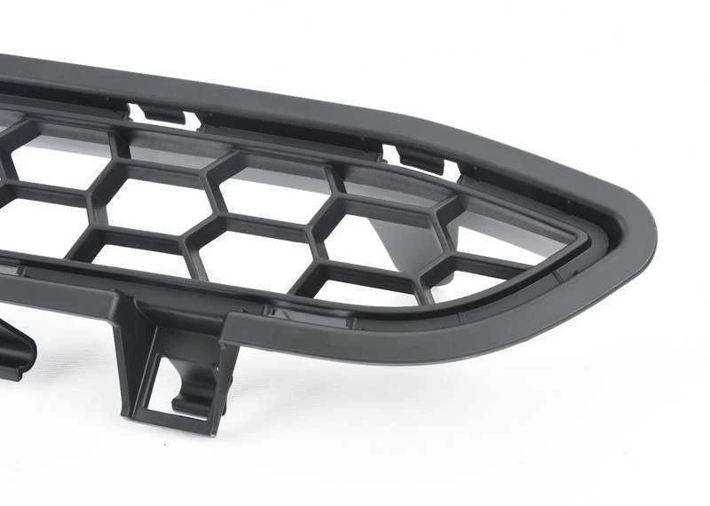 BMW F85 F86 priekinio bamperio viršutinė centrinė grotelė originali 51118056258