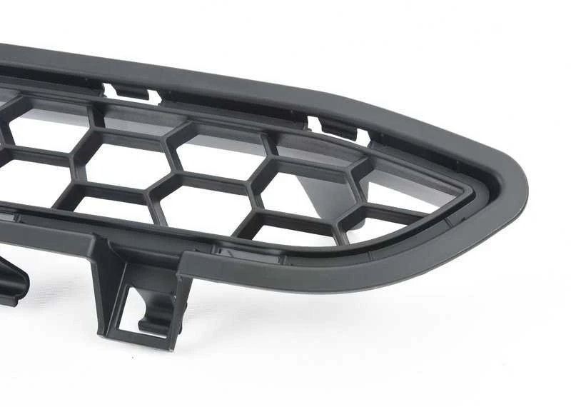 BMW F85 F86 priekinio bamperio viršutinė centrinė grotelė originali 51118056258