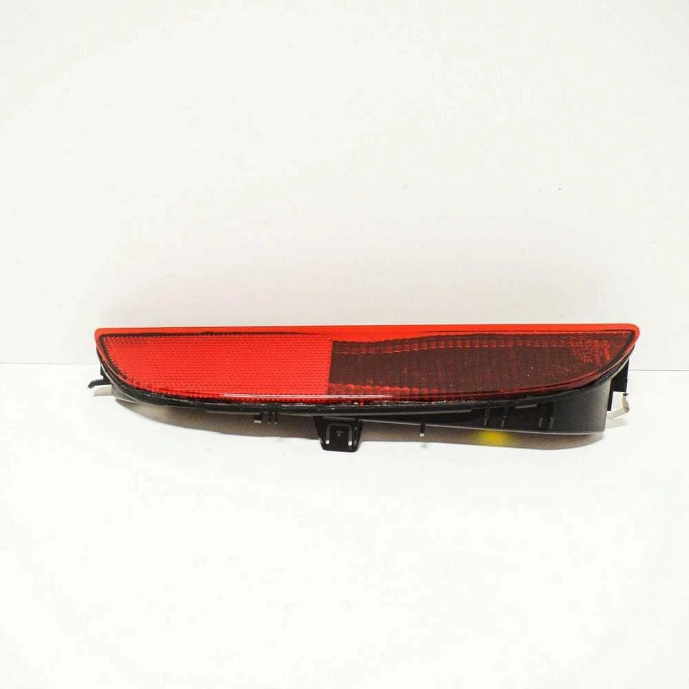 BMW F86 galinio bamperio dešinysis atšvaitas originalus 63147850260
