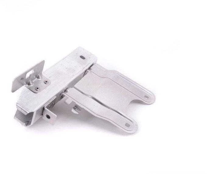 BMW F87 F80 F82 Priekinis apatinis deformacinis elementas dešinysis originalus 51118054314