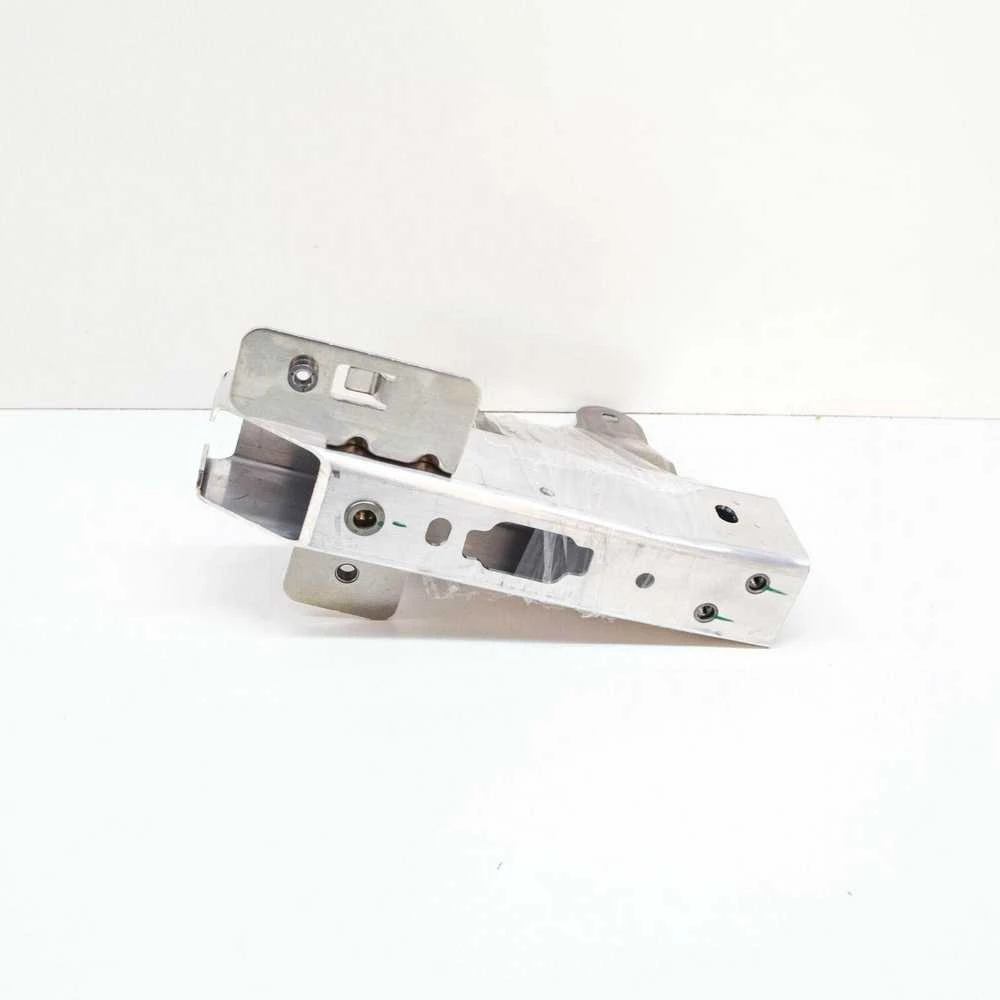 BMW F87 F80 F82 Priekinis apatinis deformacinis elementas dešinysis originalus 51118054314