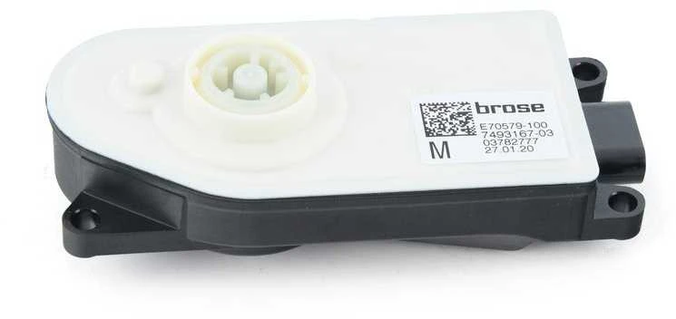 BMW G01 G02 ORO SKLENDĖS VALDYMO AKTYVUS VIRŠUTINIS ORIGINALUS 51747493167