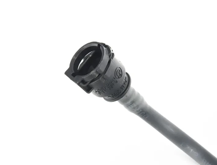 BMW G01 variklio aušinimo skysčio perpildymo žarna originali 17125A022D6