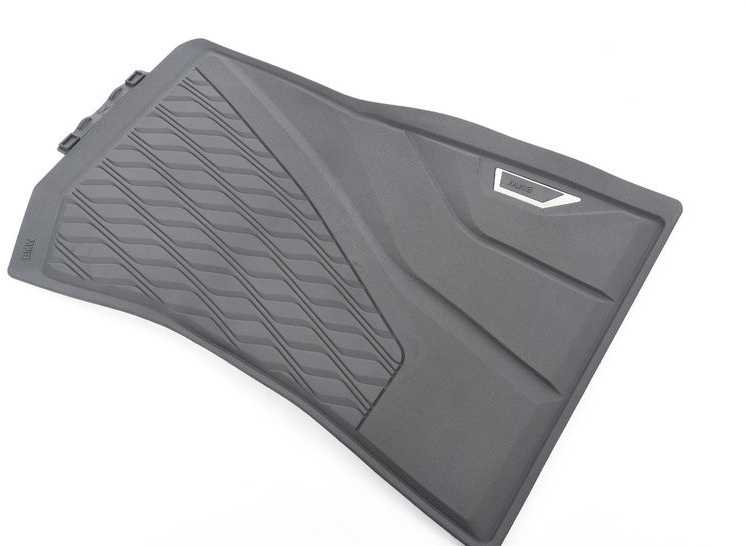BMW G05 G07 priekinių juodų kilimėlių rinkinys originalus 51472458551