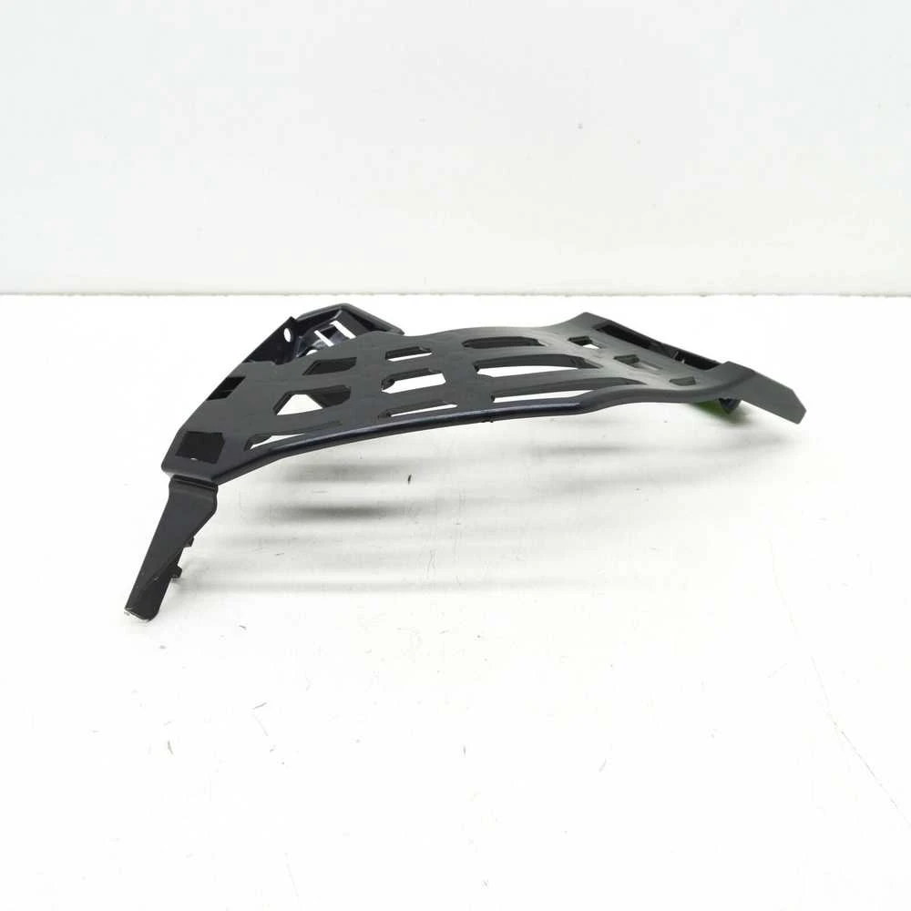 BMW G07 bamperio kreipiančioji viršutinė kairė pusė Originali 51117458363
