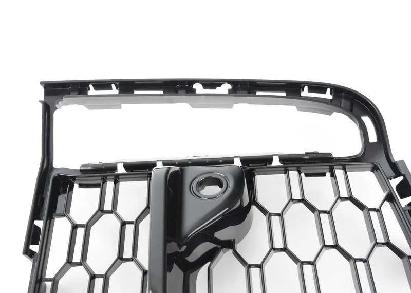 BMW G07 priekinio bamperio grotelės šoninės atviros kairės pusės originalios 51118069889