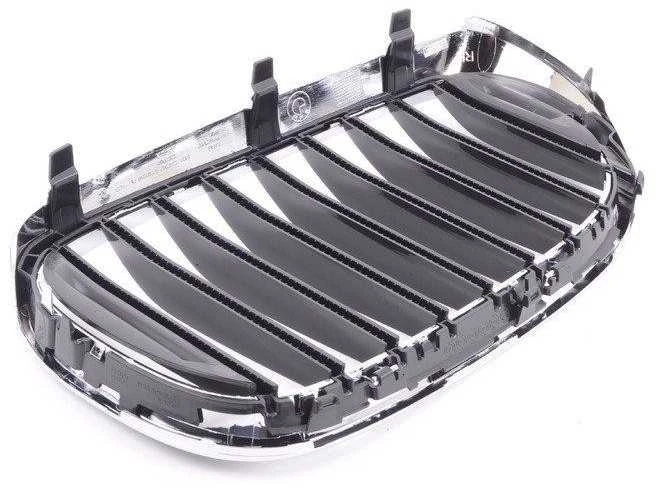 Bmw G11 G12 Priekinės Dešinės Grotelės Originalus 51137357012