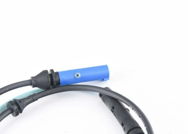 BMW G30 F90 G31 G32 priekinių stabdžių trinkelių nusidėvėjimo jutiklis. Originalus 34356890788