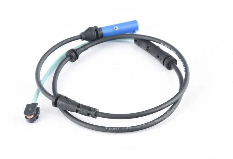 BMW G30 F90 G31 G32 priekinių stabdžių trinkelių nusidėvėjimo jutiklis. Originalus 34356890788
