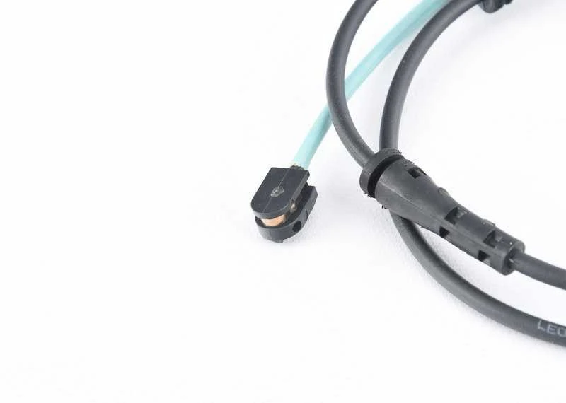 BMW G30 F90 G31 G32 priekinių stabdžių trinkelių nusidėvėjimo jutiklis. Originalus 34356890788