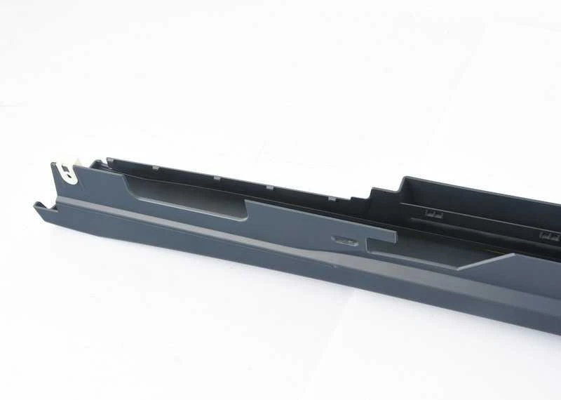 BMW G30 G31 Dešinės Sienelės Aparatinės Originalus 51777475604