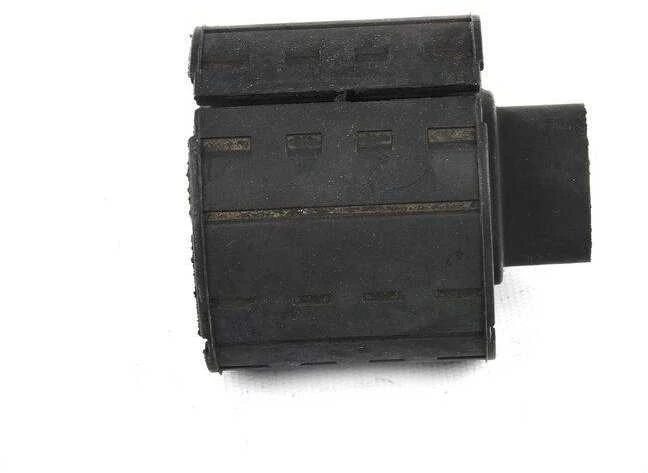 BMW G30 G31 G32 G11 G12 X3 G01 X4 G02 Galinis Guminis Montažas Originalus 33316868535