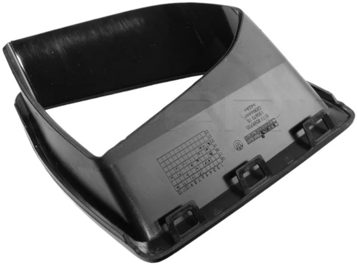 BMW G32 priekinio bamperio apatinio oro įsiurbimo angos apdaila Dešinė originali 51118069708