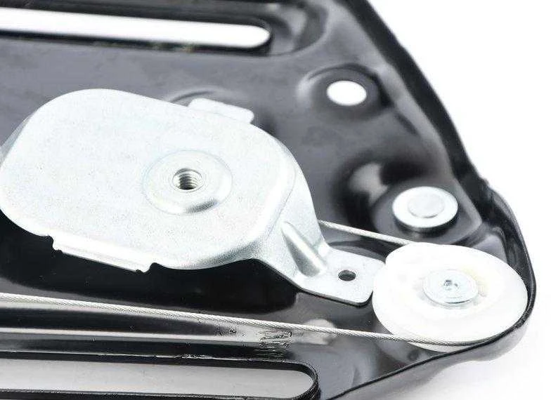 BMW Galinio Kairio Stiklo Pakelimo Mechanizmas 3 E93 51377198049