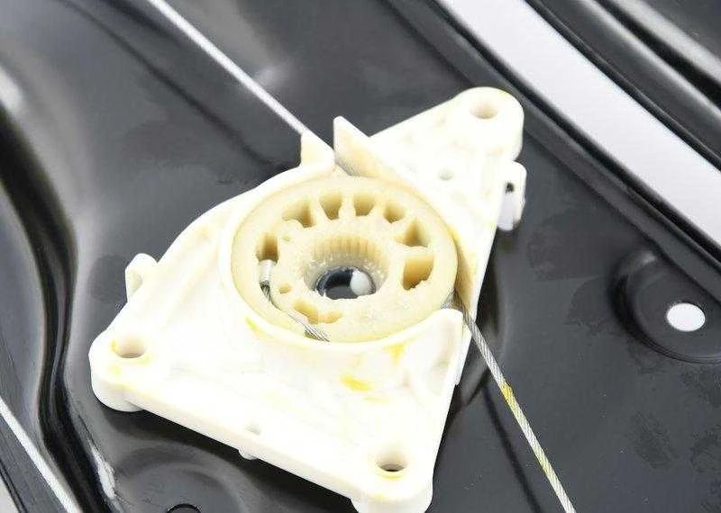 BMW Galinio Kairio Stiklo Pakelimo Mechanizmas 3 E93 51377198049
