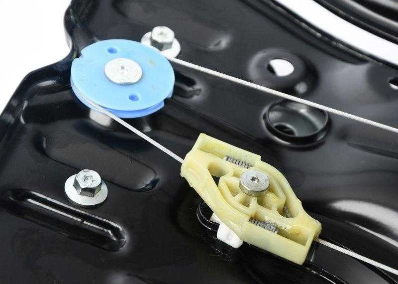 BMW Galinio Kairio Stiklo Pakelimo Mechanizmas 3 E93 51377198049