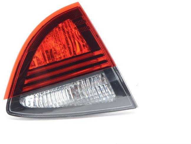BMW Galinio Kairio Vidinio Stiklo Šviesos 318d 320d 325i 330i Originalus 63210411419