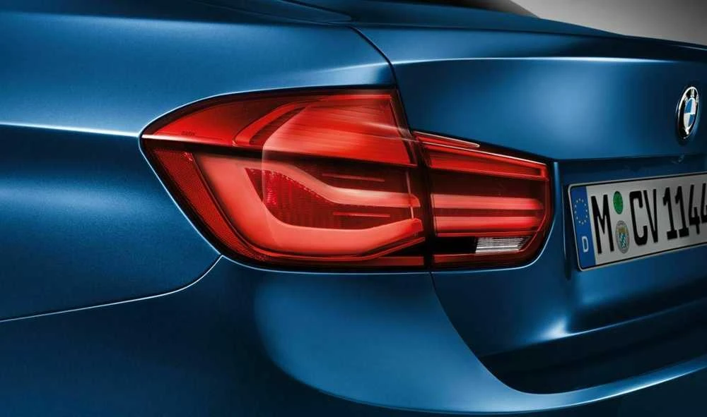 Bmw Galinio Šviesos Kairės Pusės Panelio Originalus 63217456519