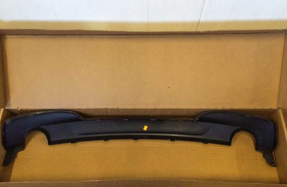 BMW Galinis Bumperio Dangtelis 6 F06 F12 F13 Originalus 51128050377