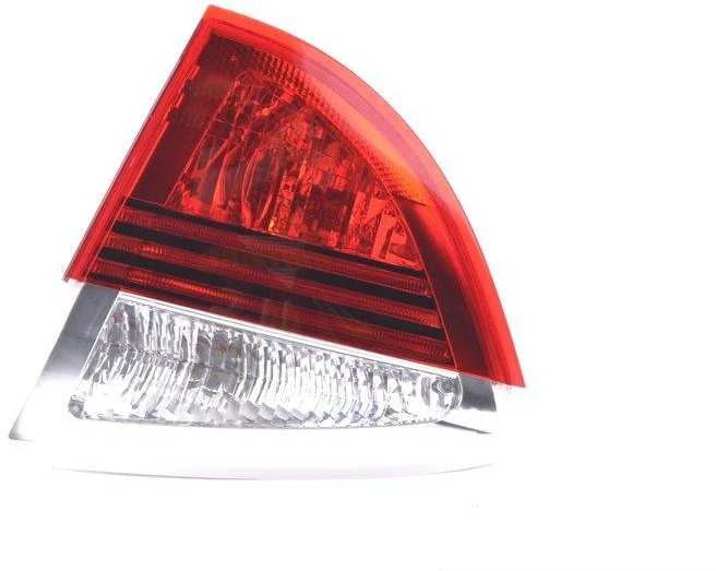 Bmw Galinis Žibintas Bagažinės Dangtyje Dešinysis E91 63217160064