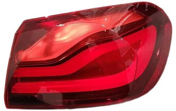 Bmw Galinis Žibintas Šoninėje Panelėje Dešinėje F32 F82 F33 F36 Originalus 63219491576