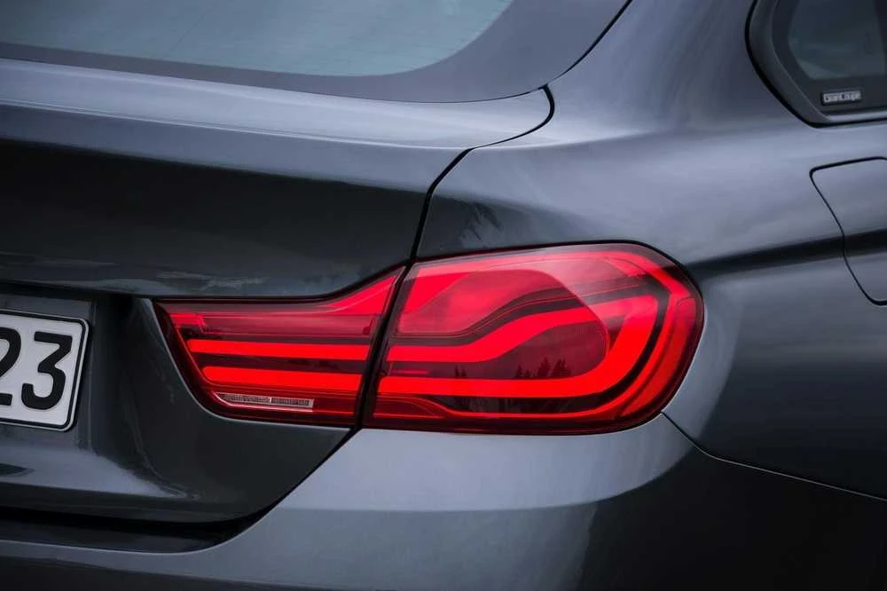 Bmw Galinis Žibintas Šoninėje Panelėje Kairėje F32 F82 F33 F36 Originalus 63218496523