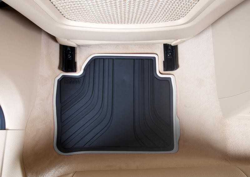 BMW Grindų Kilimėliai Galiniai Visureigiai F30 F31 F36 Originalus 51472220142