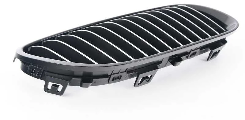 Bmw Grotelės Chromuotos Dešiniosios E92 E93 Originalus 51137254972