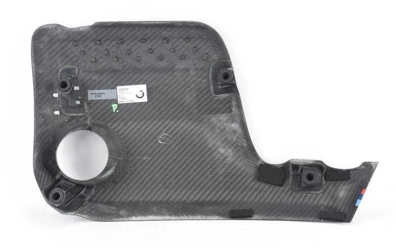 BMW GTS F80 F82 F83 F83 F87 variklio dangtelis iš anglies pluošto originalus 11122413815