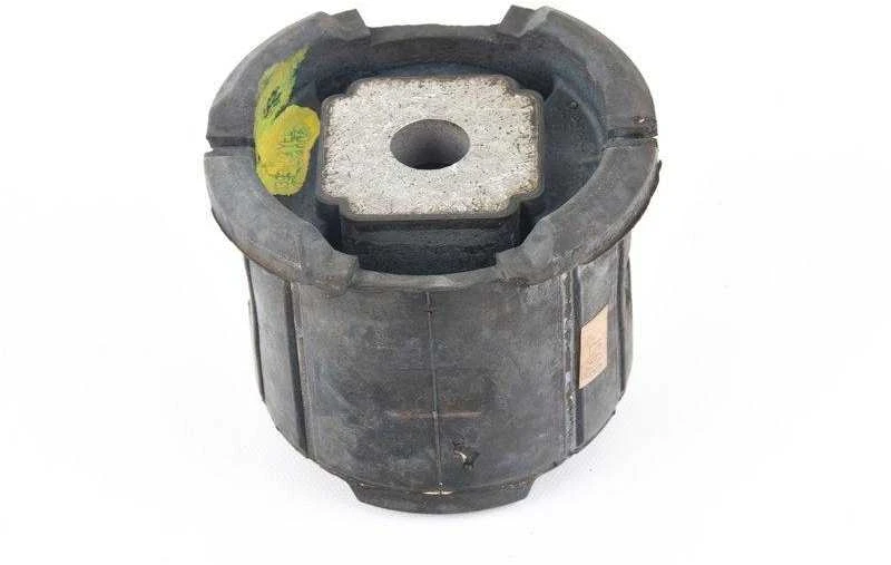 BMW Gumos Montavimo Priedas X5 E70 X6 E71 Originalus 33316791393