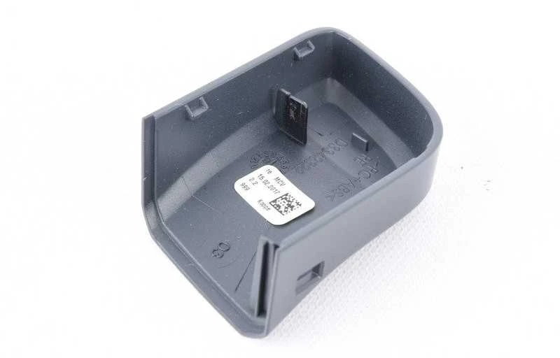 BMW I01 dangtelis, užpiltas gruntu, dešinysis originalus 51217379776