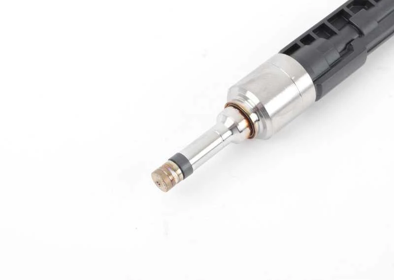 BMW Injektor 5 F07 GT F10 F11 6 F06 F12 F13 7 F01 F02 X5 F15 X6 F16 Originalus 13647599876