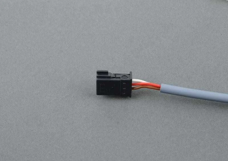 Bmw Jutiklinis Kilimėlis Priekinėms Sėdynėms E60 E61 Originalus 65779154961