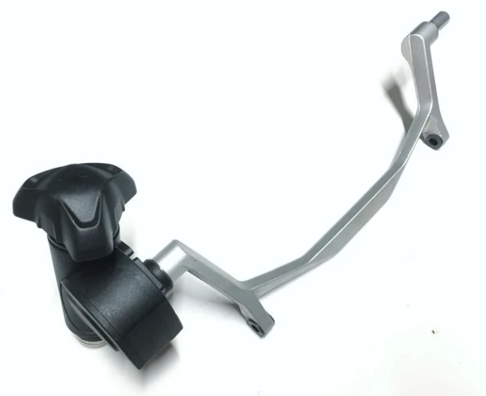 BMW K50 K51 rankinis ratas su pavarų velenu originalus 46638536083