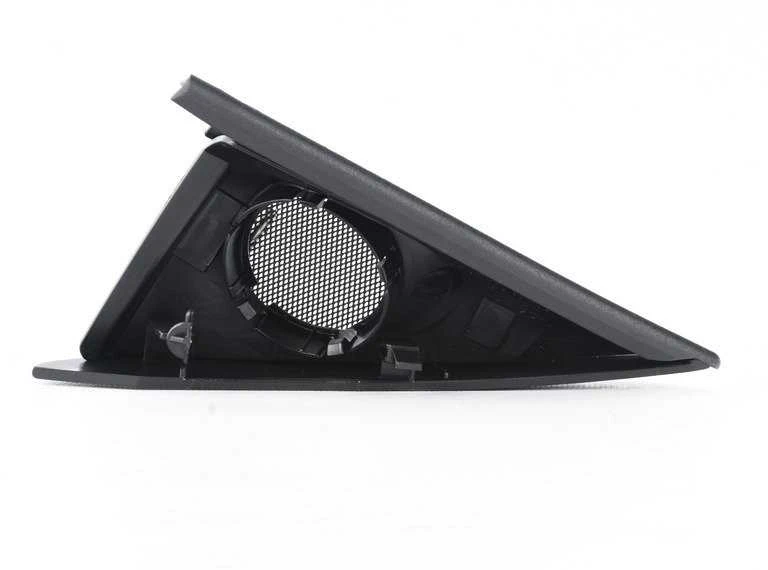 BMW kampinė apdailos detalė, interjero dešinysis 51337270894